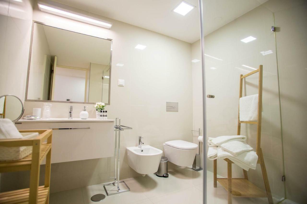 Almada Story Apartments By Porto City Hosts ภายนอก รูปภาพ